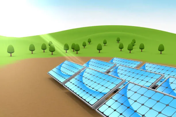 Vista panorámica de granja solar con paneles bifaciales alineados estratégicamente para absorber energía reflejada del suelo.