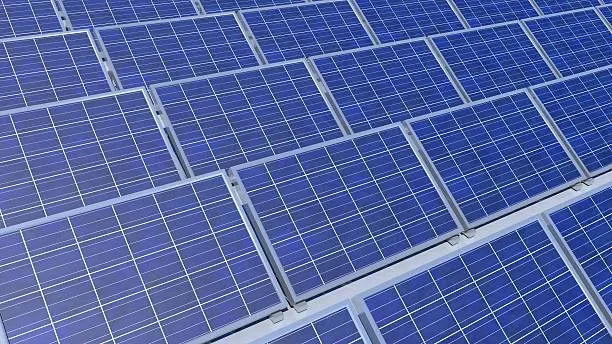 Paneles bifaciales montados sobre estructuras metálicas elevadas, maximizando la captación solar tanto en superficie como en su reverso.
